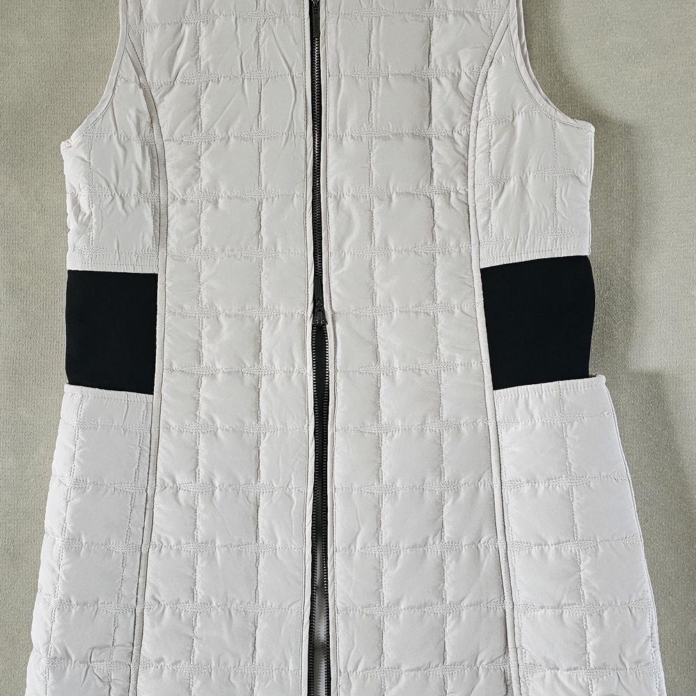 BYLYSE PEACOAT VEST XS WHITE QUILT